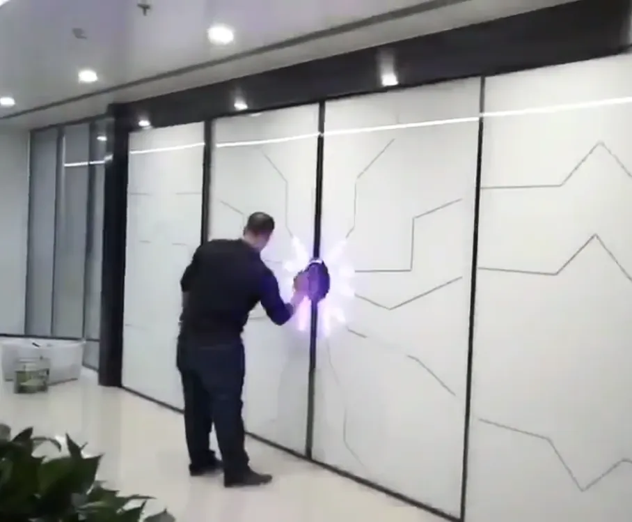 光感觸控門
